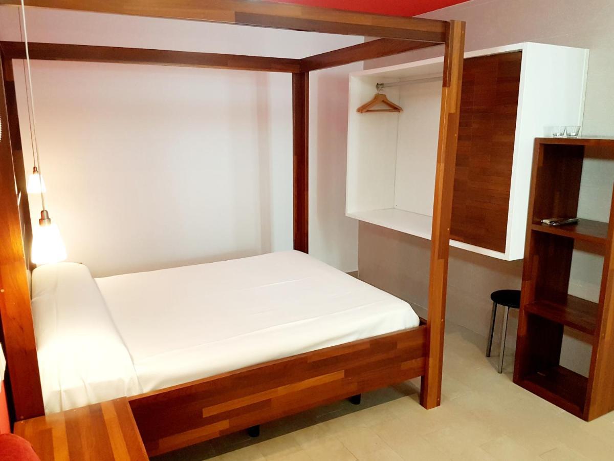 Apartamentos El Arrecife كونيل ذي لا فرونتيرا المظهر الخارجي الصورة